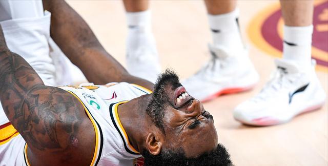 河南男篮主场失利，战绩一落千丈的简单介绍